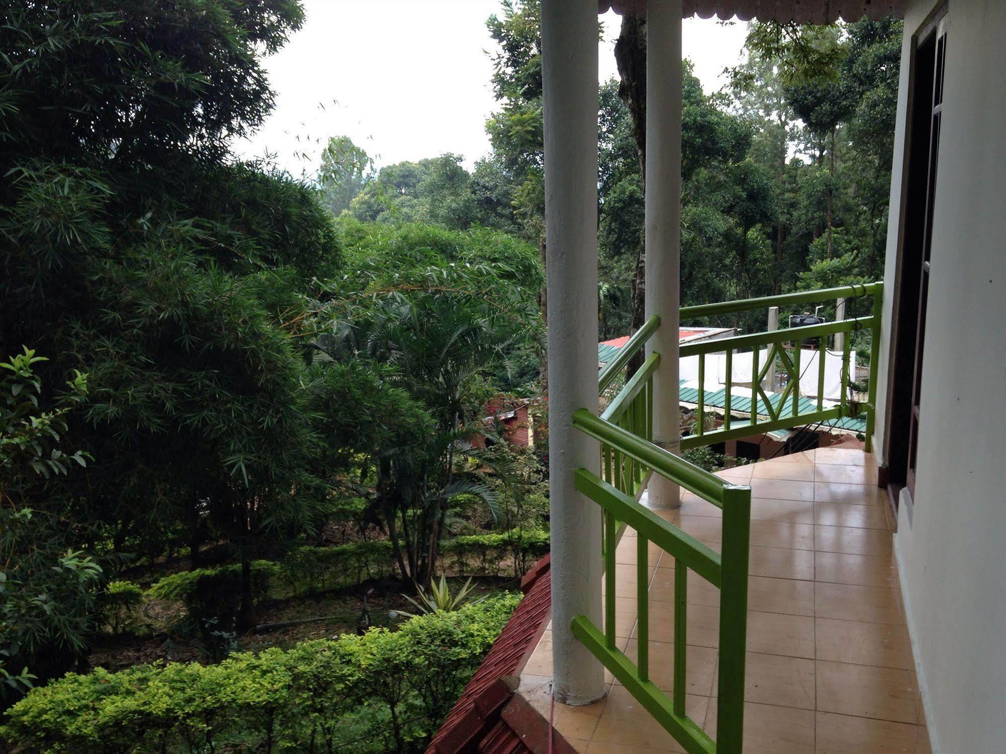 Spice Jungle Resort Муннар Экстерьер фото
